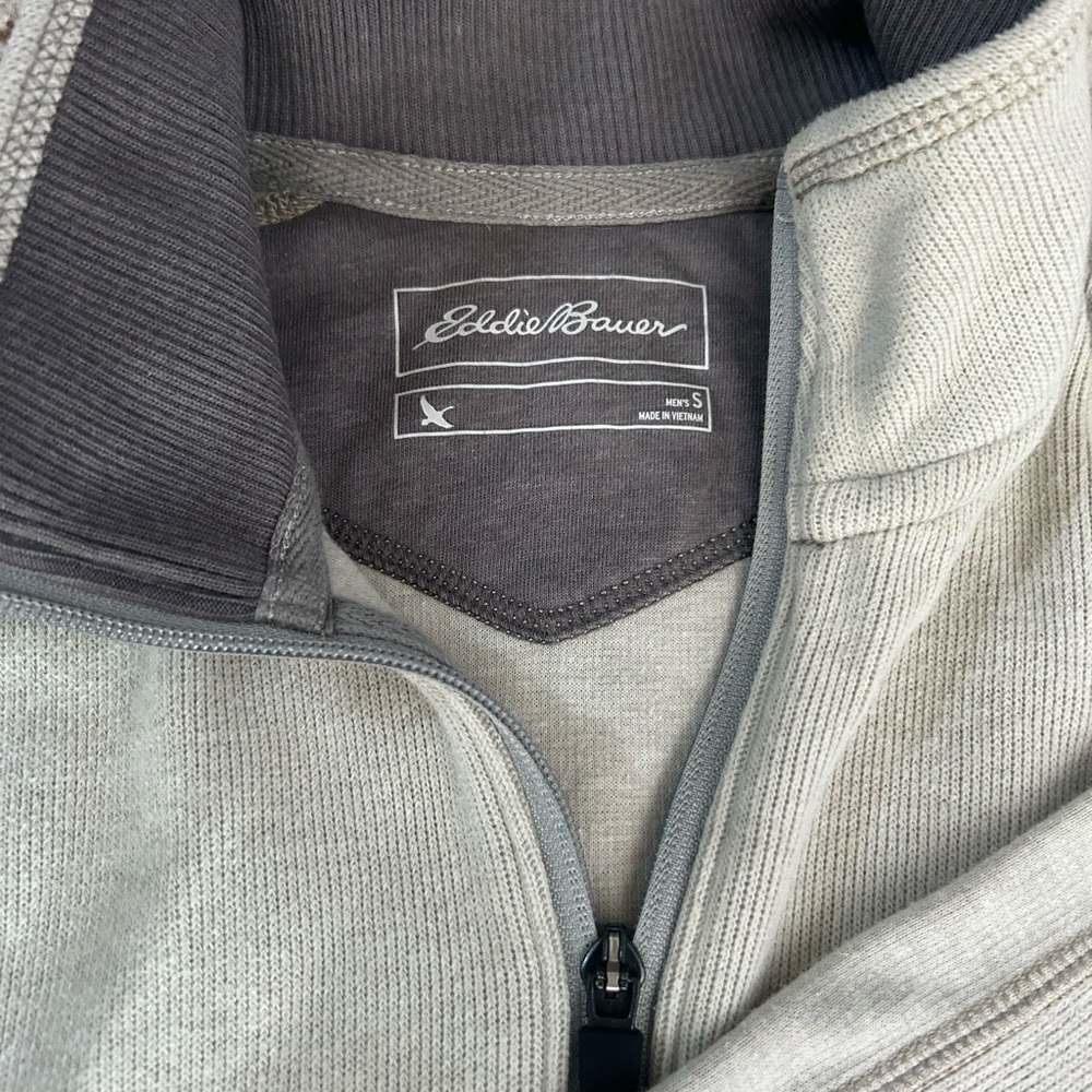 Eddie Bauer Men's Cream and Gray Zip-Up Sweater